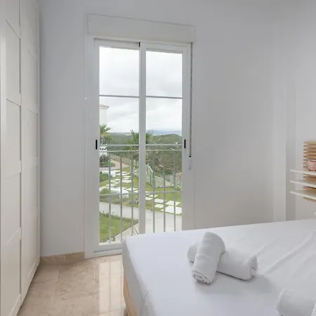 Small Oasis Apartment Manilva