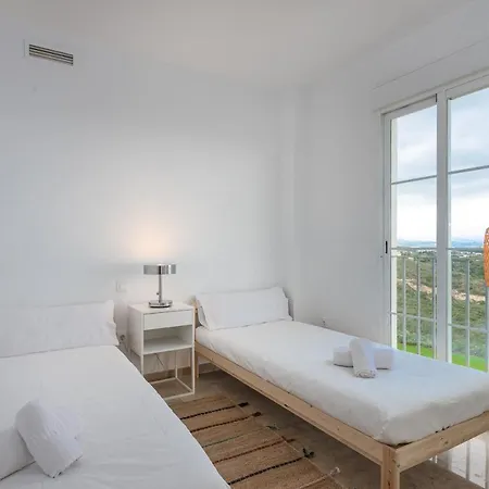 Small Oasis Apartment Manilva